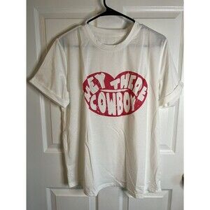 Women’s White Short Sleeve ‘ Hey There Cowboy’ Graphic T-shirt Size Large NWOT